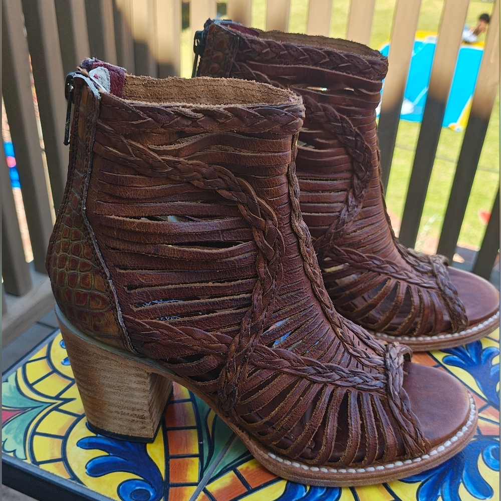 Freebird Bela Brown Braided Leather Peep-Toe Heeled Sandals, 7